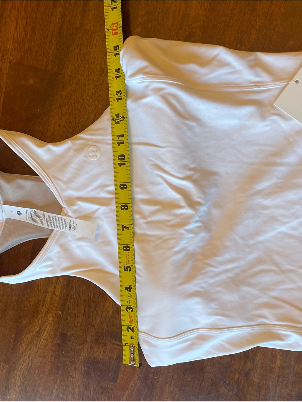 Lululemon Waist-Length V-Neck Tennis Tank White NWT Size 10 Racerback - Picture 5 of 6